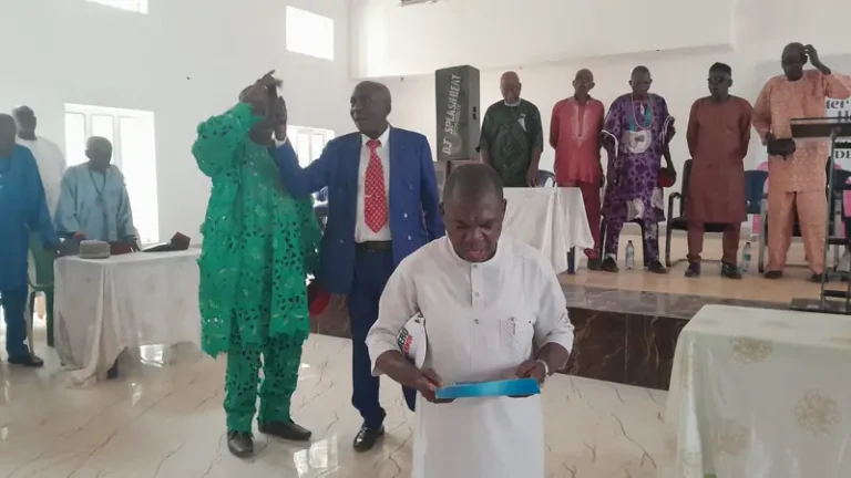 Hon Anamero Receives prayers from Ogute communities